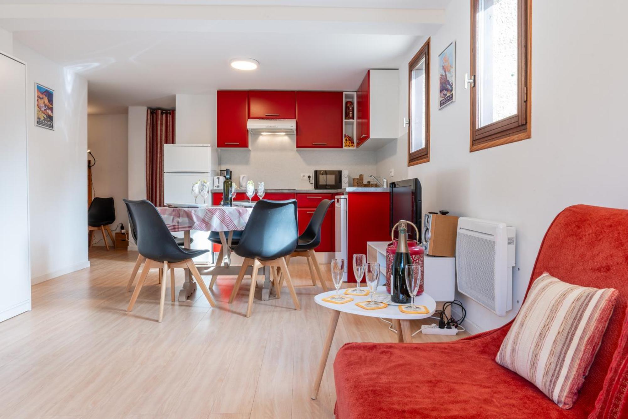 Serre Chevalier Studio 30 M2 Coin Montagne A 8 Minutes Des Pistes Saint-Chaffrey Dış mekan fotoğraf