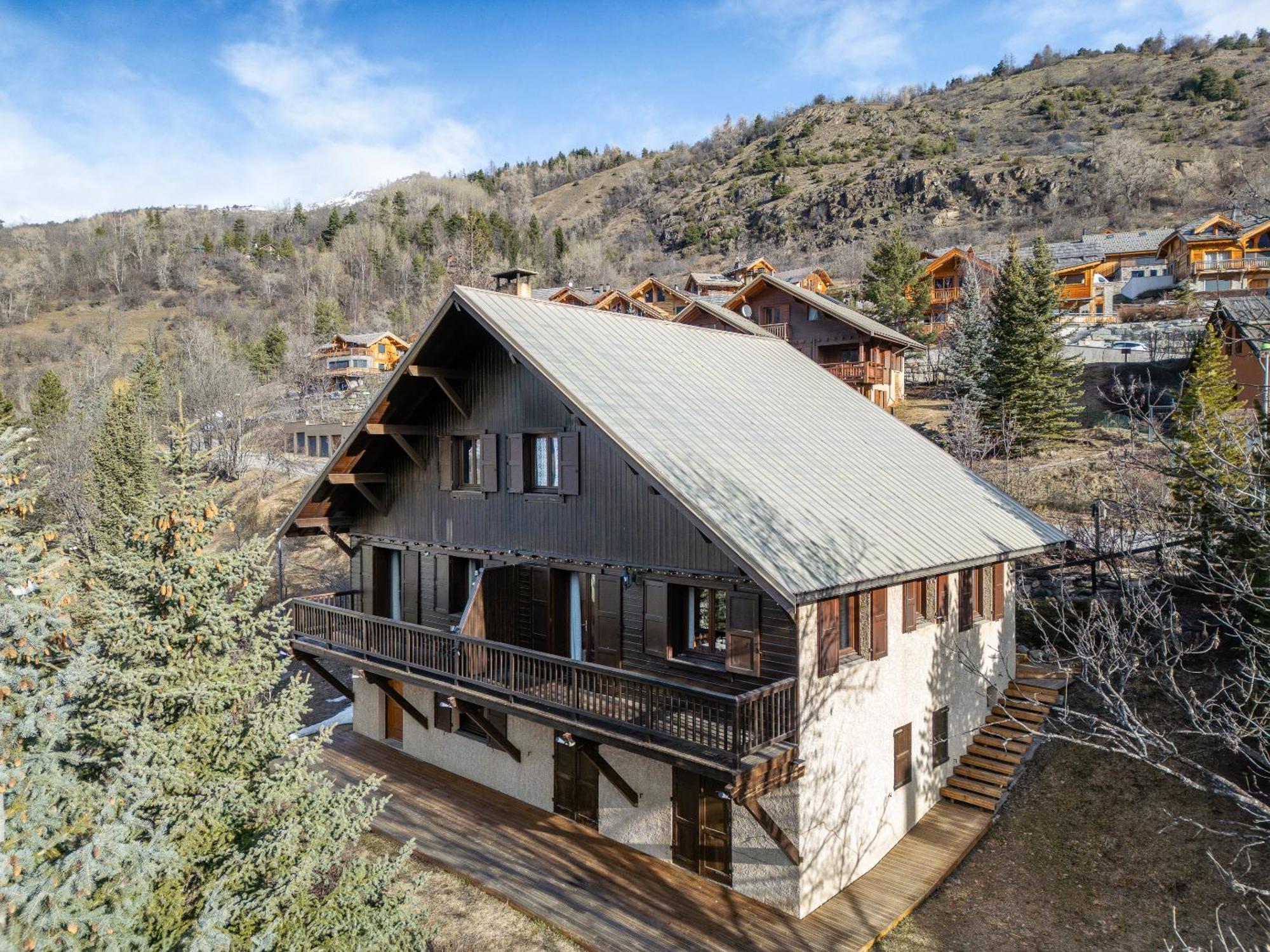Serre Chevalier Studio 30 M2 Coin Montagne A 8 Minutes Des Pistes Saint-Chaffrey Dış mekan fotoğraf